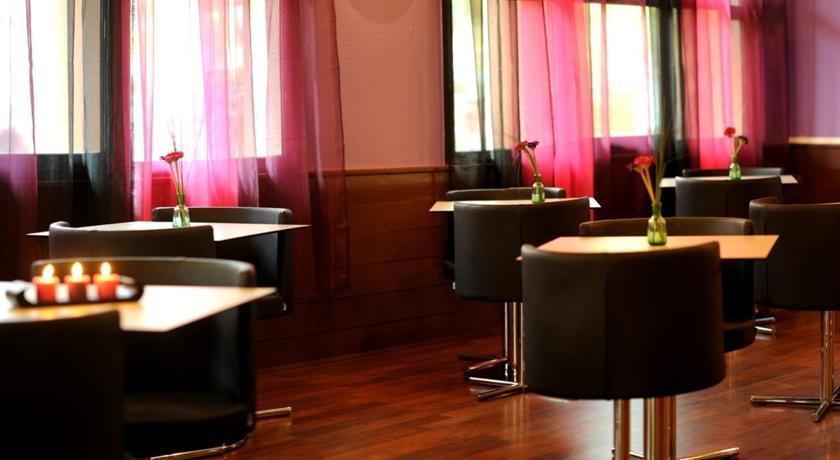 Ibis Styles Antony Paris Sud Exterior foto
