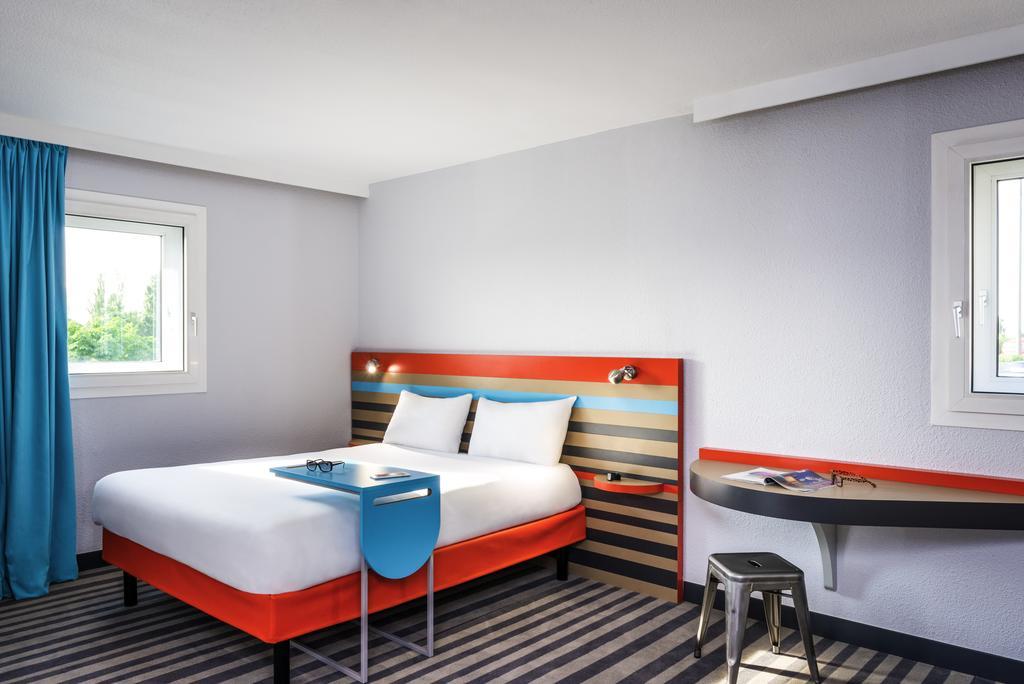 Ibis Styles Antony Paris Sud Exterior foto